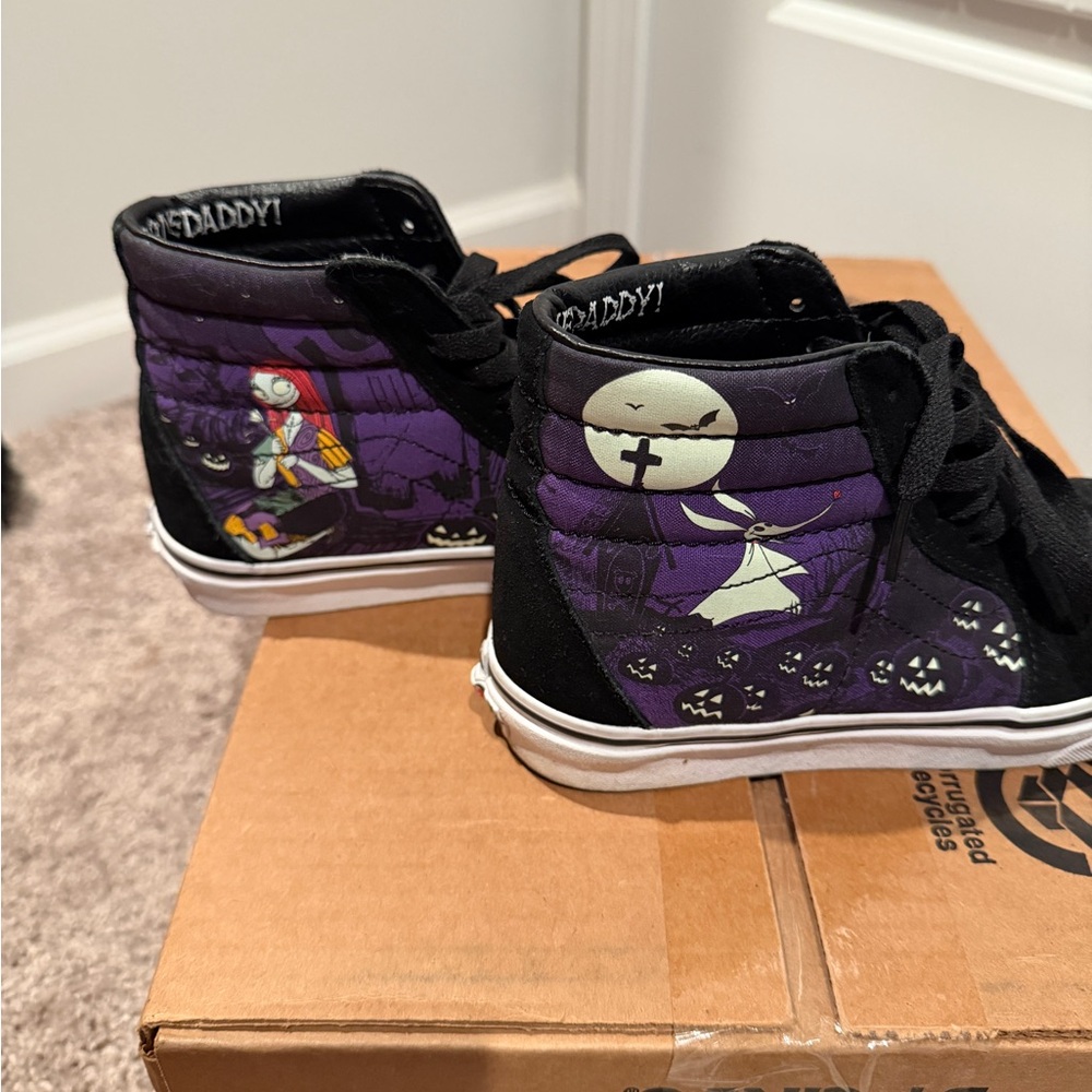Nightmare Halloween High-Top Sneakers - Purple & Black Size 8